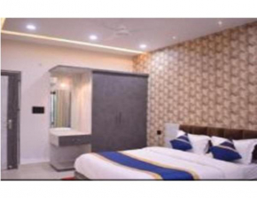 Hotel Gurudev Palace,Banda, Couples NOT Allowed